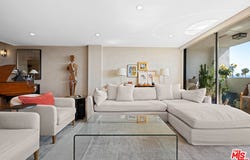 321 N Oakhurst Dr, Beverly Hills, CA 90210