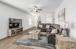 735 Circle Way, Jarrell, TX 76537