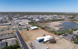 2406 SW 45th Avenue, Amarillo, TX 79110-1742