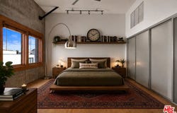 8 Brooks Ave, Venice, CA 90291