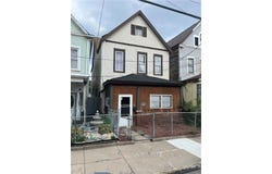 213 Comrie ave, Braddock, PA 15104