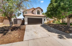 709 E Whitlatch Drive, Lancaster, CA 93535