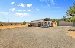 63 Rogue River Drive, Eagle Point, OR 97524
