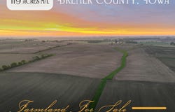 Easton Avenue, Plainfield, IA 50666