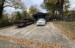 2215 E 11th St, Texarkana, AR 71854