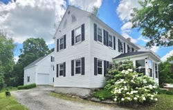 5 Ossipee Trail E, Standish, ME 04084