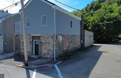 148 N THIRD, SAINT CLAIR, PA 17970