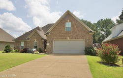 40 Jeremiah Drive, Jackson, TN 38305