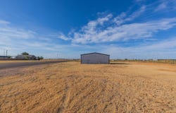 302 S Tallmadge Avenue, Happy, TX 79042
