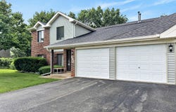Roselle, IL 60172