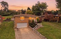 4770 Sherwood Dr, Whitehall, PA 15236