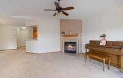 2116 Miller Creek Dr, Duluth, MN 55811