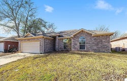 334 River Oaks Lane, Canton, TX 75103