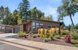 409 Selah Lane, Cave Junction, OR 97523
