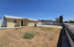400 NE 5th St, Andrews, TX 79714