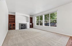 34075 SE STURGEON St, Scappoose, OR 97056