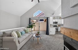 1633 E LAKESIDE Drive, Gilbert, AZ 85234