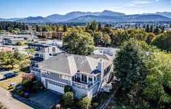 229 E 1st St, Port Angeles, WA 98362