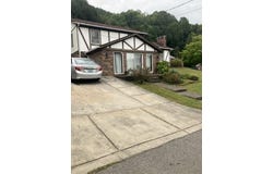 189 Park Drive, Loyall, KY 40854