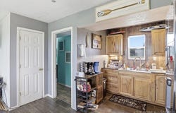 6453 North Circle Road, Stover, MO 65078