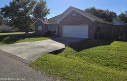 672 Alkii Way, Diamondhead, MS 39525