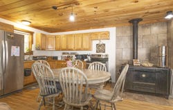 3191 State Hwy Dd, Pvt Dr B, Ava, MO 65608