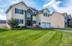 5 Marcel Lane, Piscataway, NJ 08854