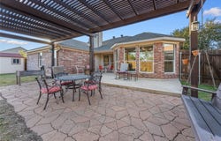 1365 Woodlands Dr, Kyle, TX 78640