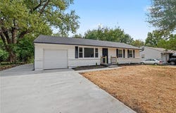 8507 Kentucky Avenue, Raytown, MO 64138