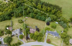 25 ANDREW Drive, MOHNTON, PA 19540