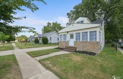 524 N Roessler Street, Monroe, MI 48162