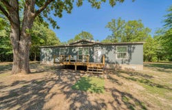 302 CR 3832, Hawkins, TX 75765