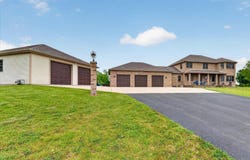 W6383 Hackbarth Road, Fort Atkinson, WI 53538