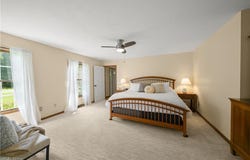 698 Deep Woods Drive, Aurora, OH 44202