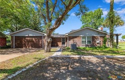 20 Hambleton Road, Victoria, TX 77905