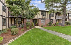 962 Sierra Vista Lane, Valley Cottage, NY 10989