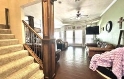 501 W F Ave., Cache, OK 73527