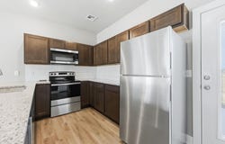 498 E Harper St, Valley Center, KS 67147-8948