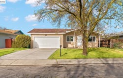 7025 Kermit Ln, Stockton, CA 95207