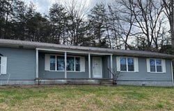 5556 E KY 70, Liberty, KY 42539
