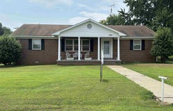 1003 W Third, Fulton, KY 42041