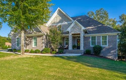 1504 Emerald Pointe Drive, Soddy Daisy, TN 37379