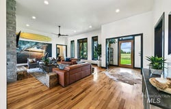 2972 N Ballantyne Ln, Eagle, ID 83616