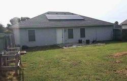 18 Peachtree Ln, Ward, AR 72176