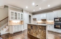 1402 Hampton Road, Grapevine, TX 76051