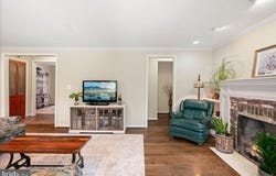 19266 MOCKINGBIRD HEIGHTS Road, TRIANGLE, VA 22172