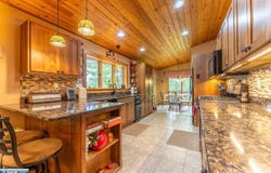 8947 Wakemup Village E, Cook, MN 55723