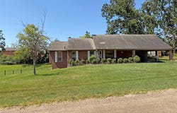 2033 Meadows Road, Poplar Bluff, MO 63901