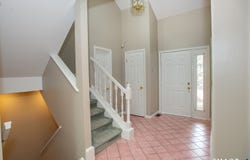 12 Boulevard Drive, Danbury, CT 06810