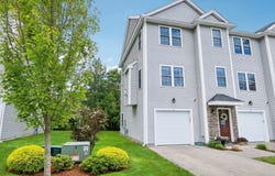 2 Starfish Way, Salisbury, MA 01952